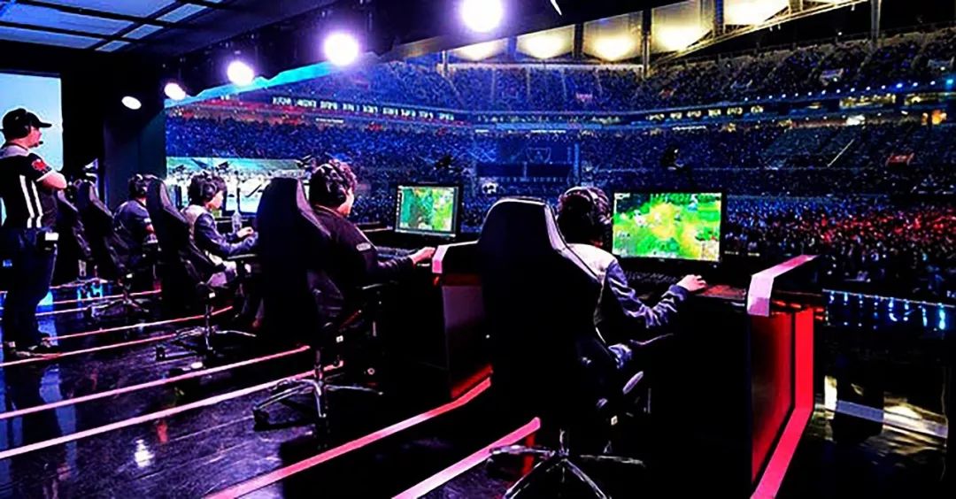 承担部分薪 承担部分薪